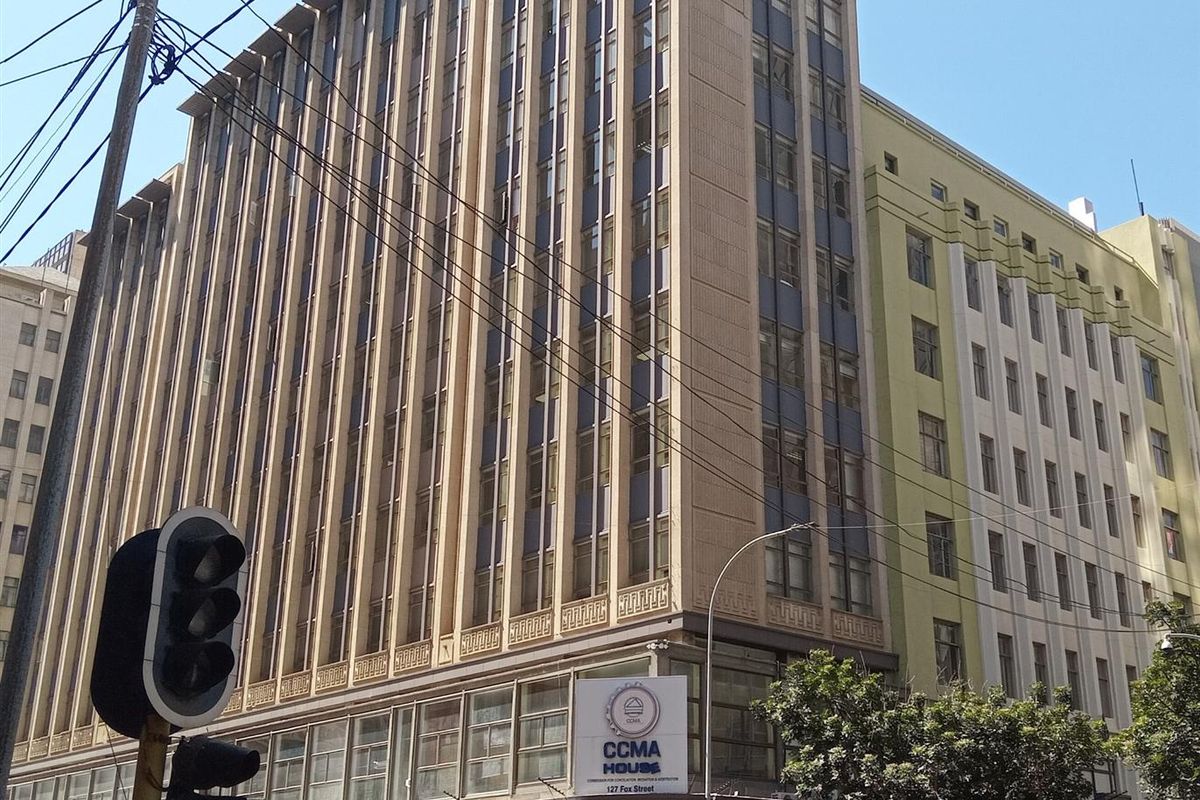 Office To Rent in Johannesburg, Gauteng - Photo 2