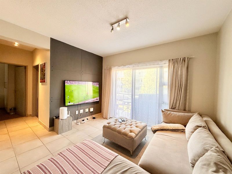 Modern 2 bedroom apartment for sale - Photo 4