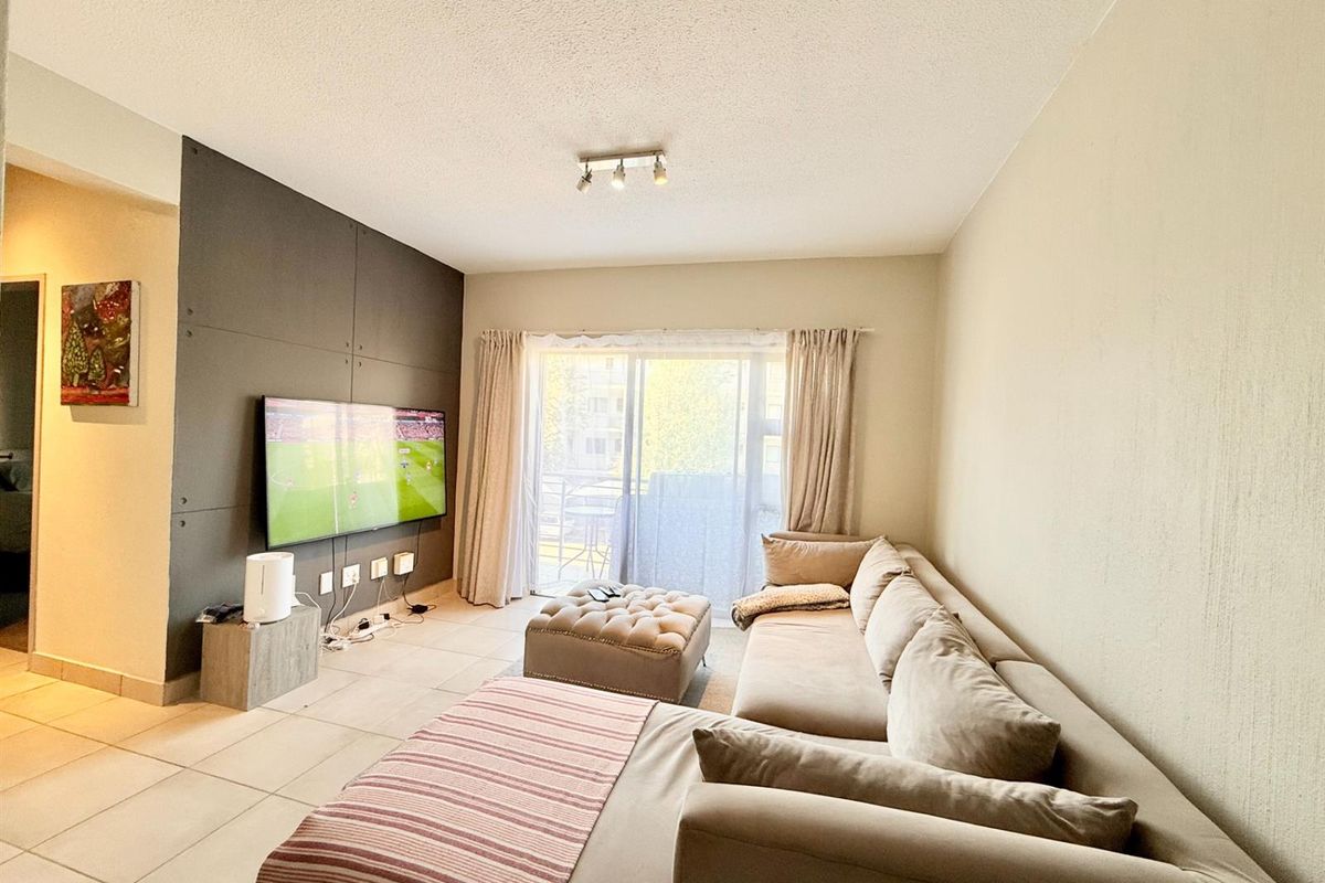 Modern 2 bedroom apartment for sale - Photo 3