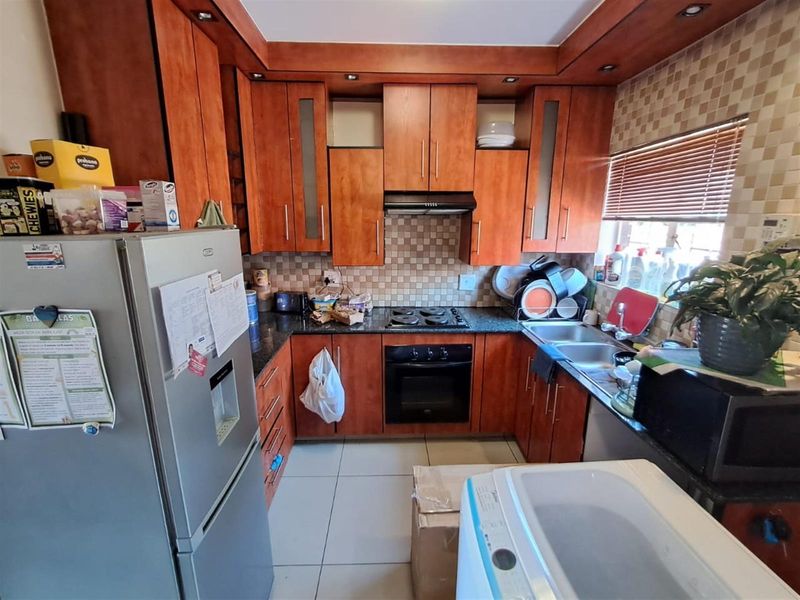 2 Bedroom Townhouse For Sale in Die Hoewes, Centurion - Photo 10