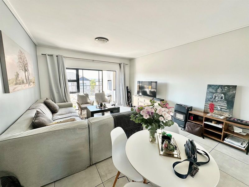 Apartment For Sale in The Polofields, Waterfall, Midrand - Photo 7