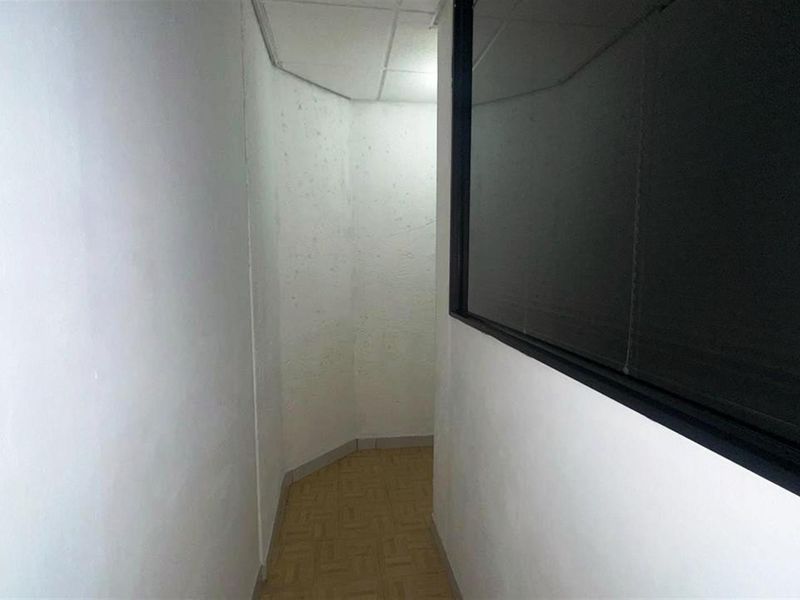 Commercial Property To Rent in Bedfordview - Photo 7