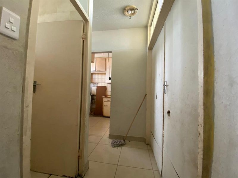 Investment Property for Sale - Durban Central (Next to Berea Centre)  Price: R450,000 - Photo 10