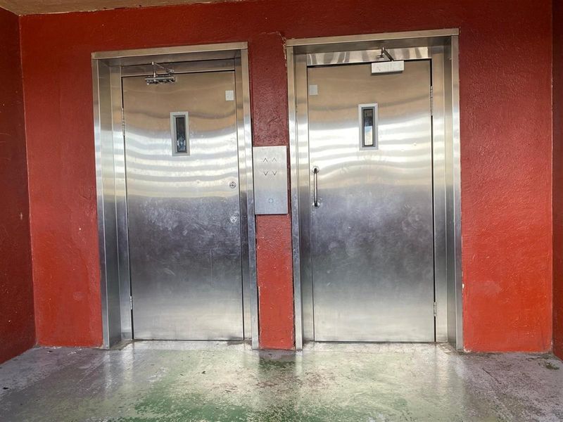 Investment Property for Sale - Durban Central (Next to Berea Centre)  Price: R450,000 - Photo 3