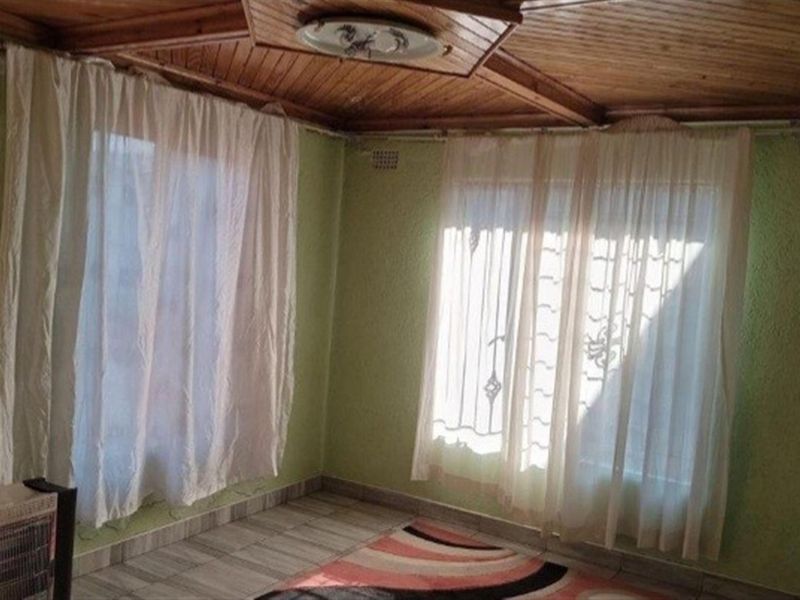 House For Sale in Protea City, Soweto - Photo 10