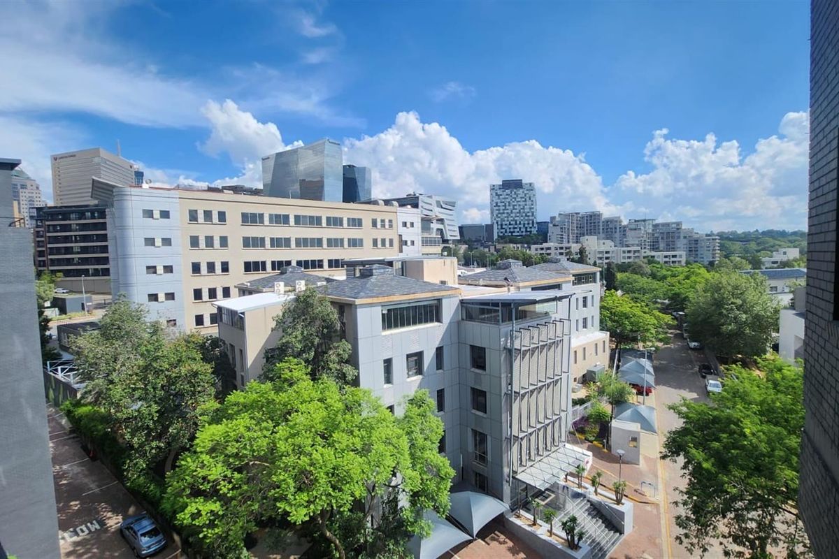 2-bedroom, 2.5-bathroom Apartment Available For Rent  in Sandton - Photo 2