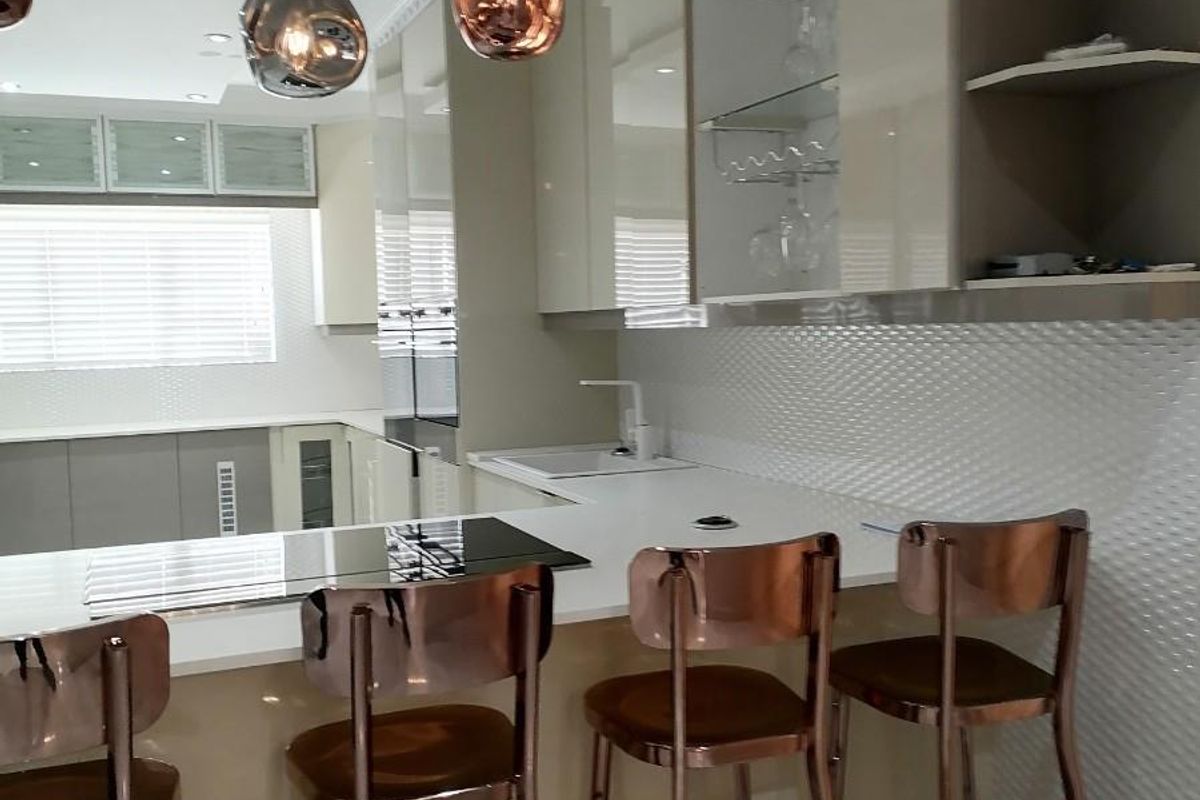 5 Bedrom HOUSE for sale in Bendor - Photo 4