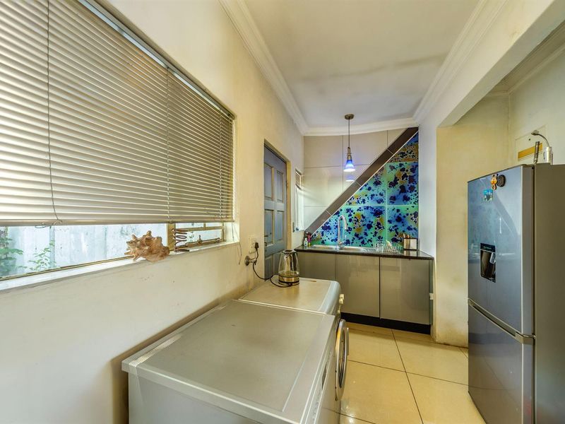 Family Home For Sale in Lonehill, Sandton - Photo 8