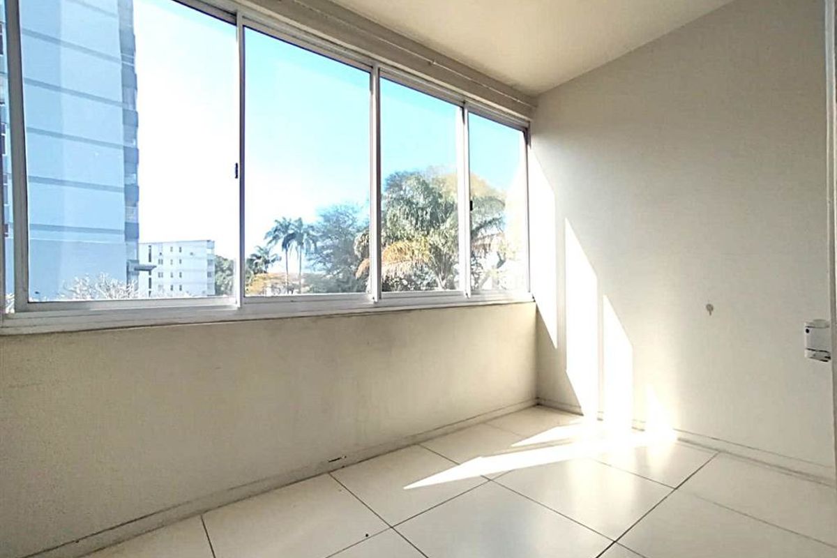 Apartment To Rent in Essenwood, Durban, KwaZulu Natal - Photo 2