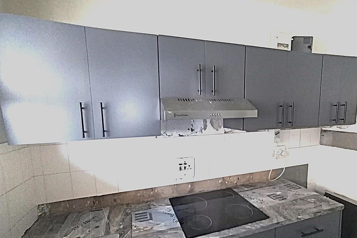 Apartment To Rent in Essenwood, Durban, KwaZulu Natal - Photo 5