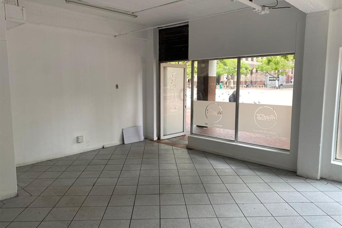 Retail Space To Rent in Cape Town City Centre, Cape Town - Photo 4