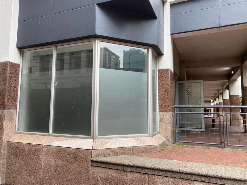 Retail Space To Rent in Cape Town City Centre, Cape Town - Photo 5