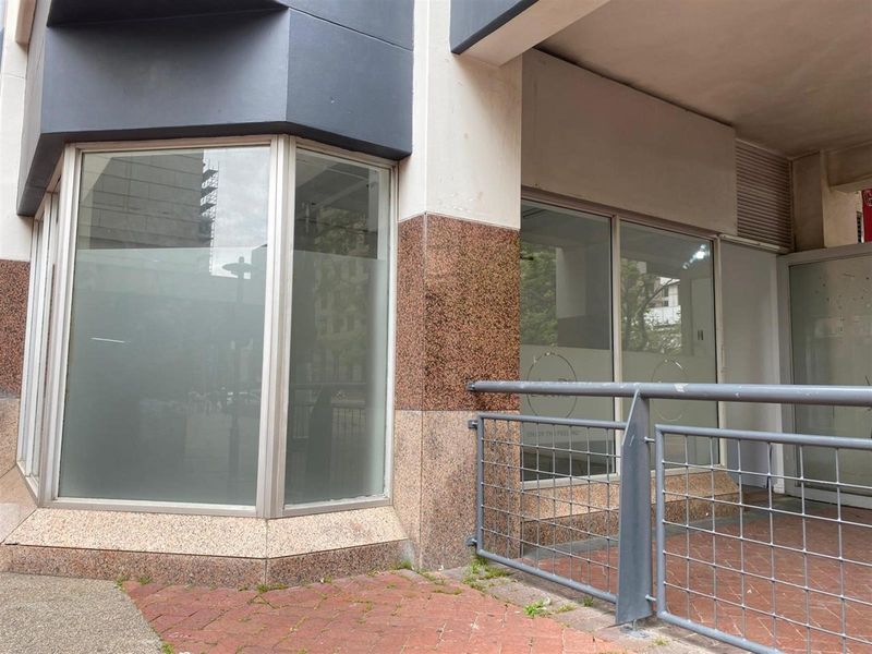 Retail Space To Rent in Cape Town City Centre, Cape Town - Photo 7