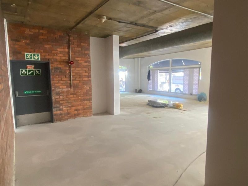Retail Space To Rent in Cape Town City Centre, Cape Town - Photo 8