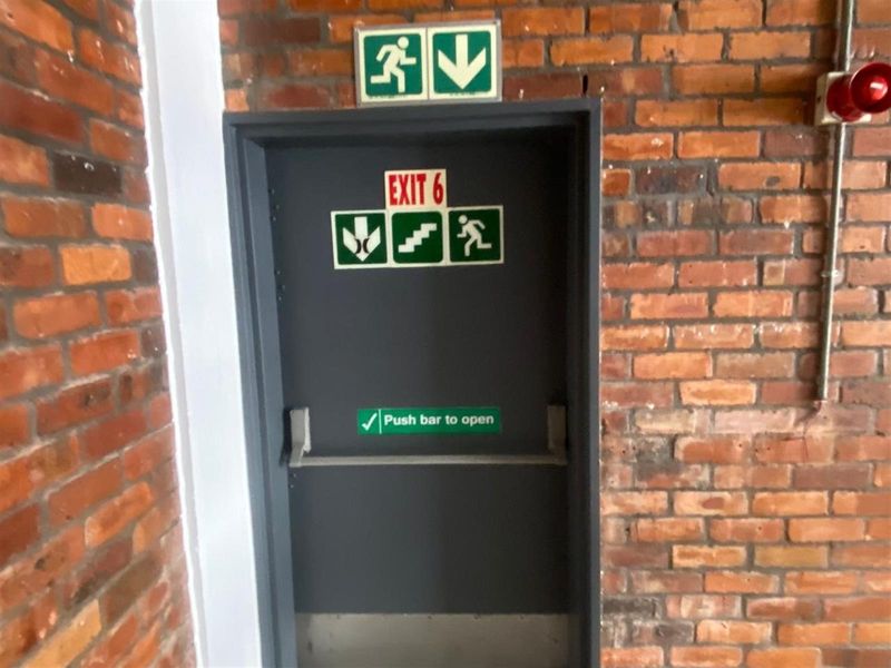 Retail Space To Rent in Cape Town City Centre, Cape Town - Photo 4