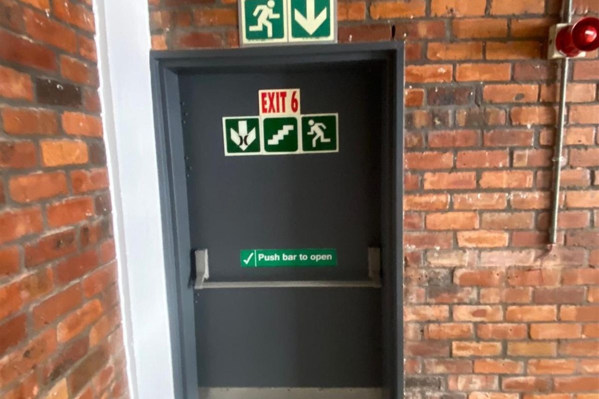 Retail Space To Rent in Cape Town City Centre, Cape Town - Photo 4