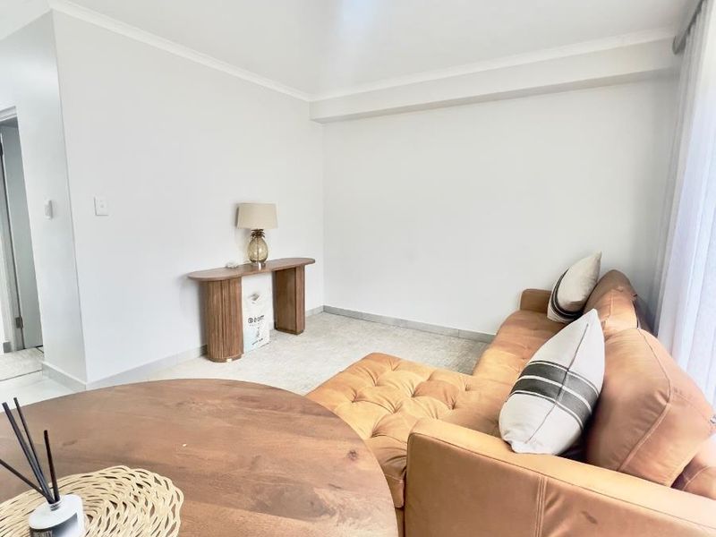 Ground-Floor Modern 1-Bedroom, 1 Bathroom Apartment in Eco-Smart Hesketh Estate, Hayfields Sold - Photo 8