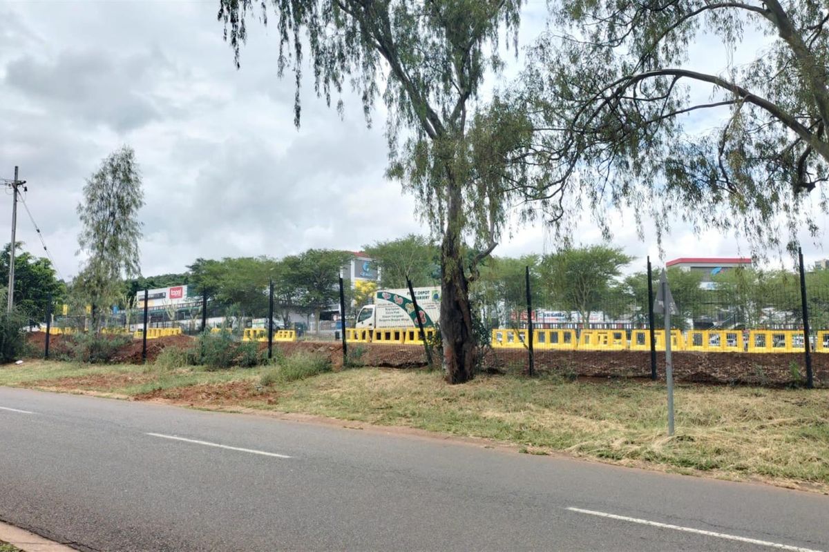 Commercial Property For Sale in Lynnwood Ridge, Pretoria - Photo 3