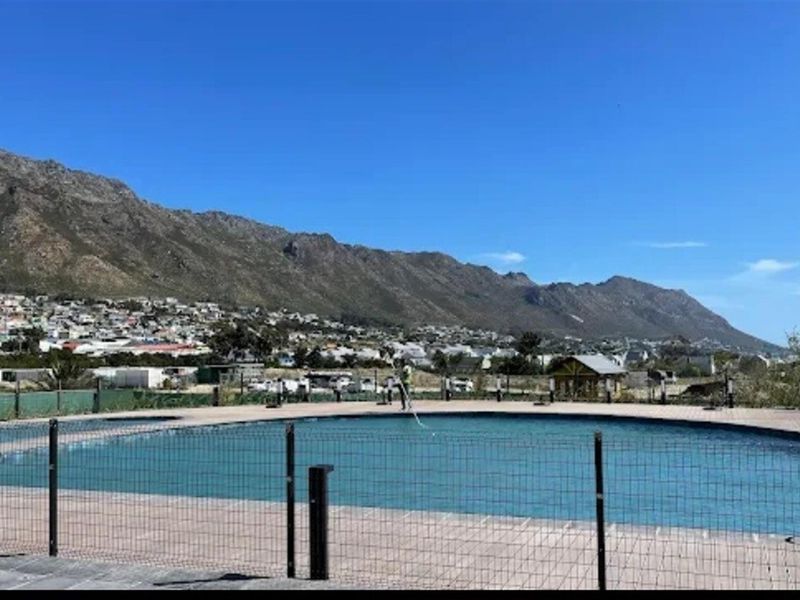 Flat To Rent in Gordons Bay - Photo 7
