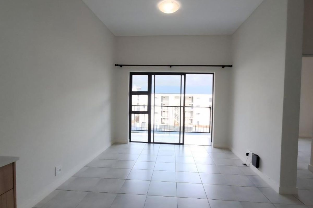 Flat To Rent in Gordons Bay - Photo 4