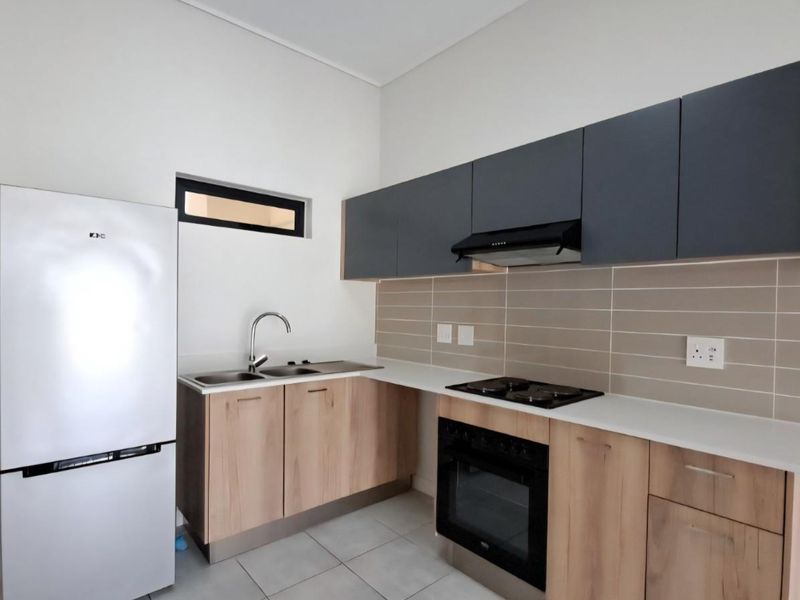 Flat To Rent in Gordons Bay - Photo 5