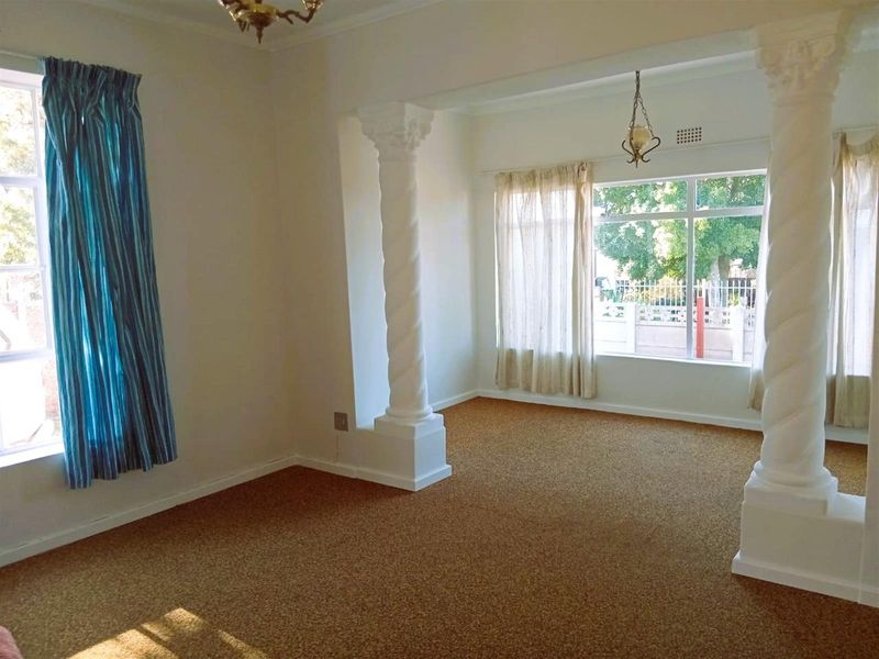 Your Dream Family Home Awaits in Albertinia - Photo 8