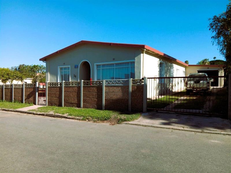 Your Dream Family Home Awaits in Albertinia - Photo 4