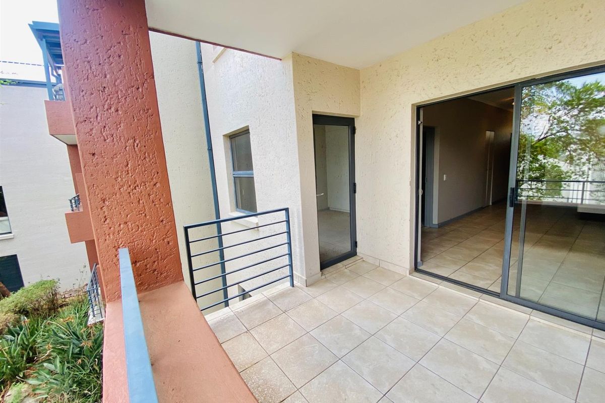 2-Bedroom  2-Bathroom 2 Car park  Available for sale in Bryanston, - Photo 5