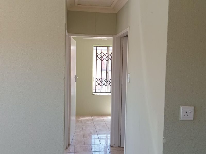 House For Sale in Protea Glen, Soweto - Photo 10