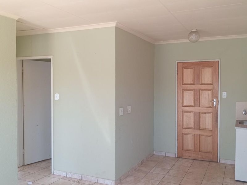 House For Sale in Protea Glen, Soweto - Photo 6