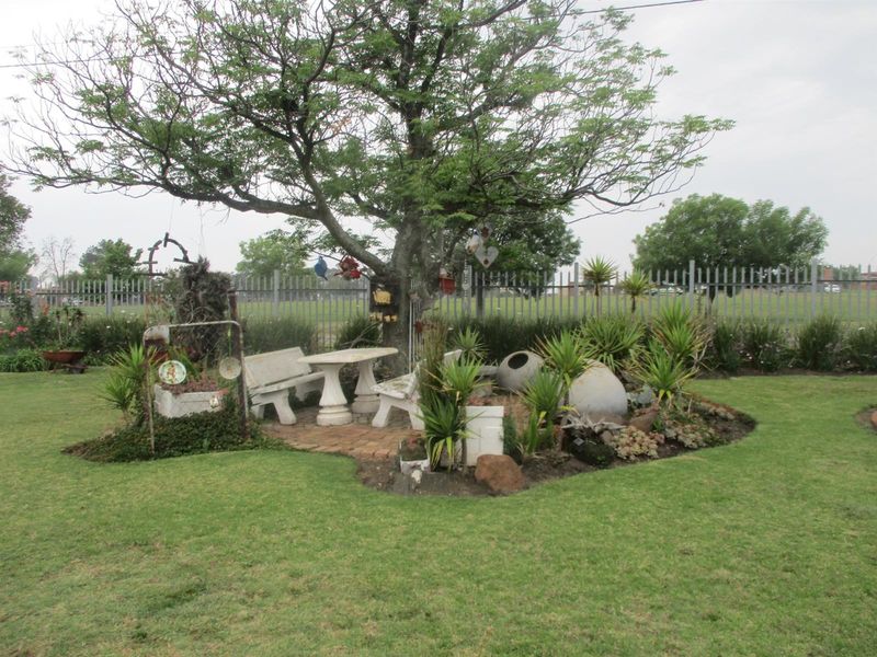 Bargain 3 Bed Family Home For Sale in Devon/Price Reduced - Photo 8