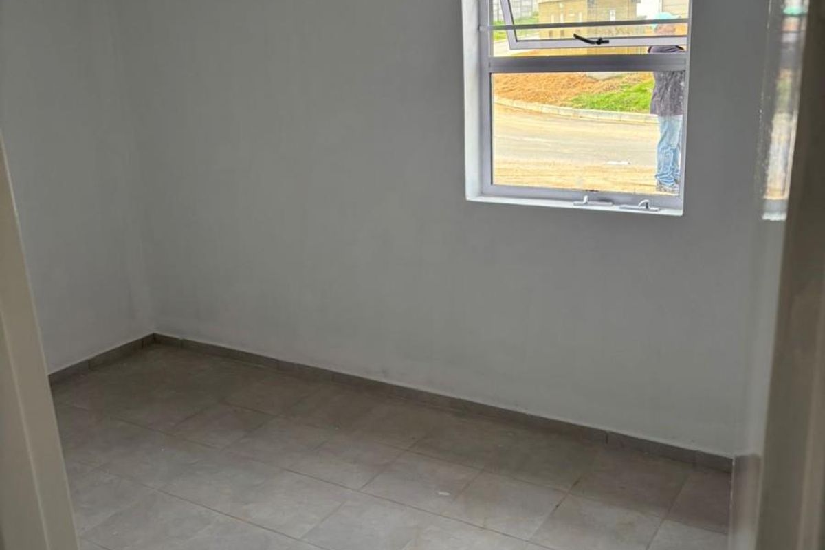 Prime Plot and Plan Home in Mountain Ridge Estate, Groenheuwel - Paarl - Photo 5