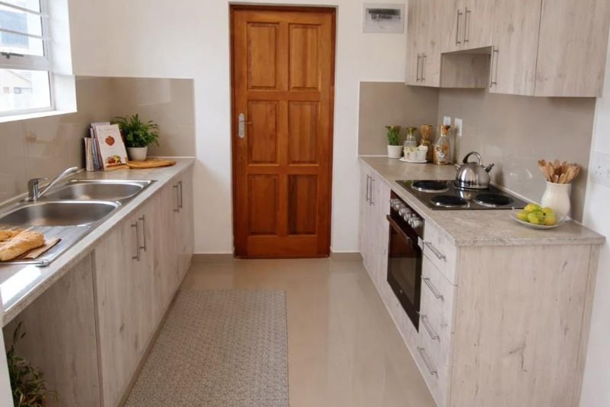 Prime Plot and Plan Home in Mountain Ridge Estate, Groenheuwel - Paarl - Photo 2