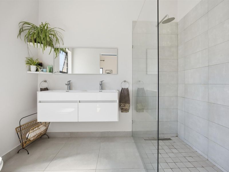 Get Wild About Wellington! - Photo 8