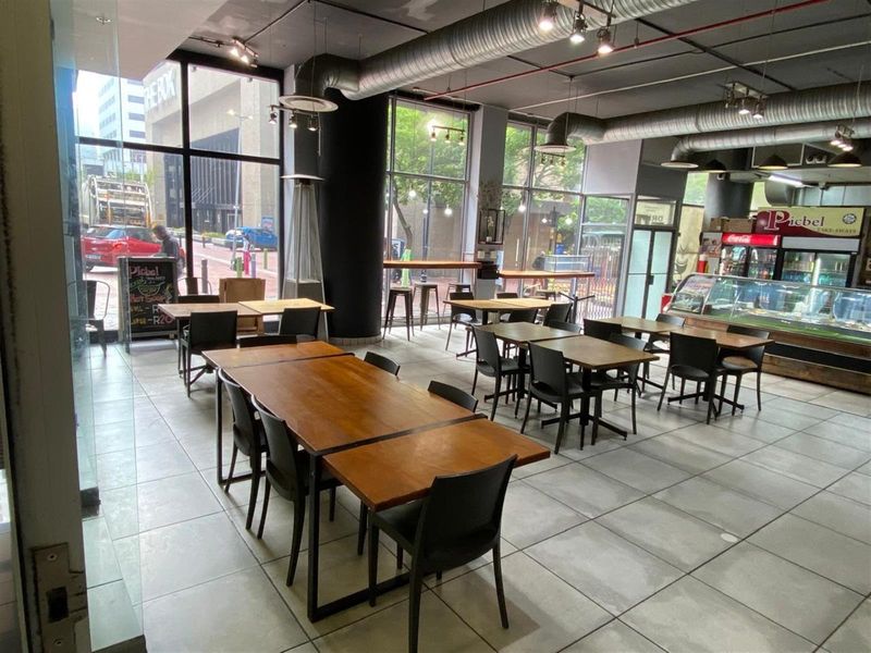 Retail Space To Rent in Cape Town City Centre, Cape Town - Photo 8