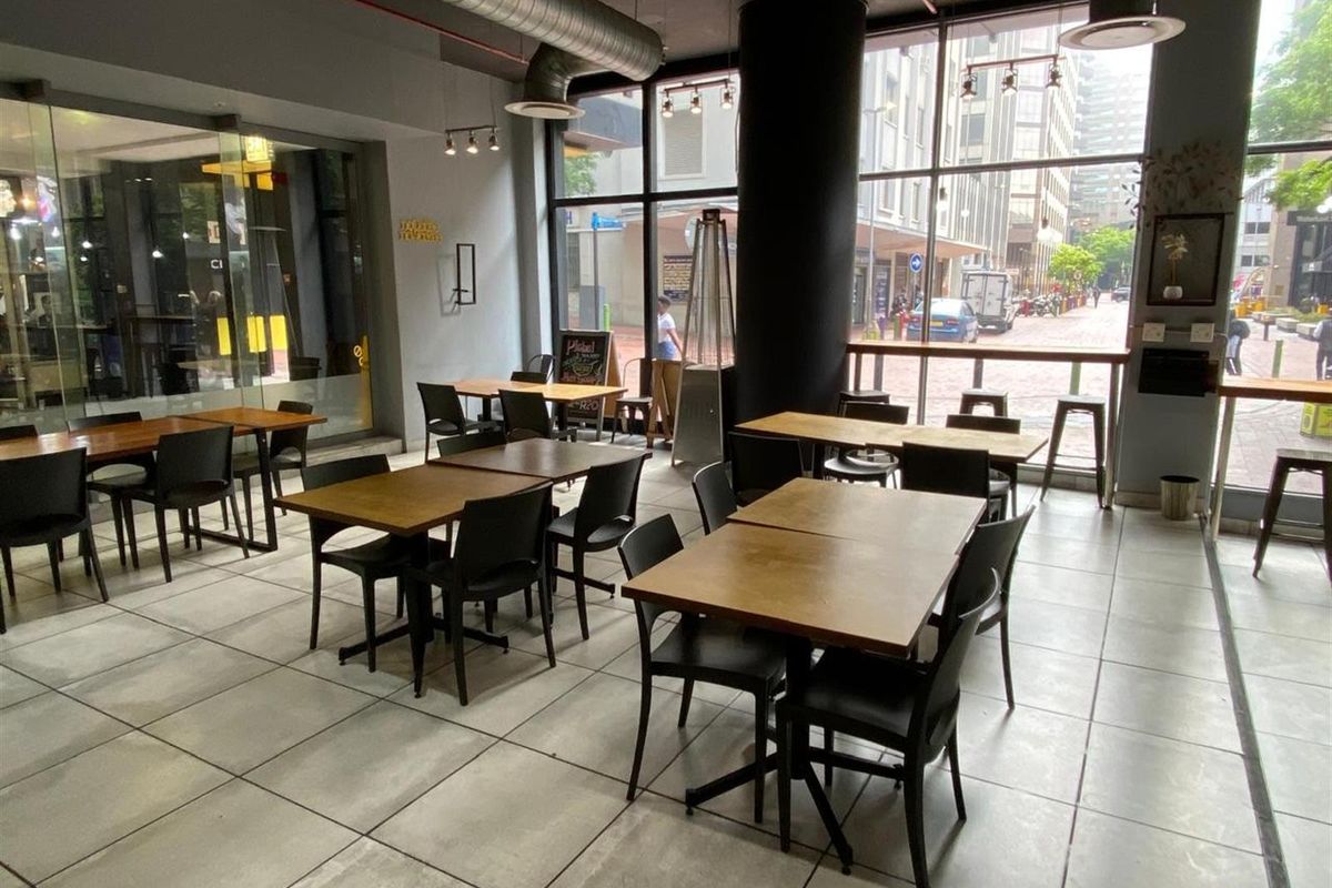 Retail Space To Rent in Cape Town City Centre, Cape Town - Photo 2