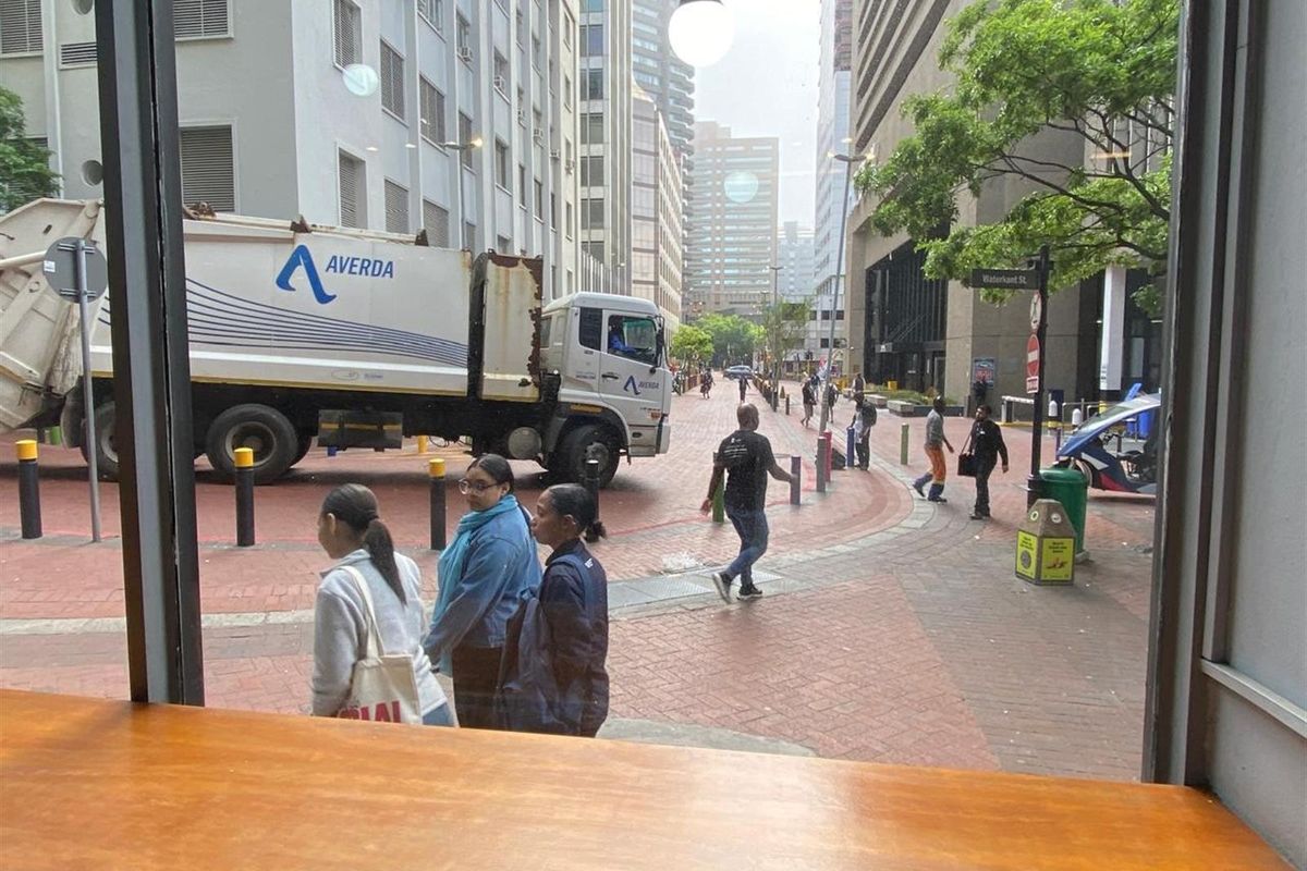 Retail Space To Rent in Cape Town City Centre, Cape Town - Photo 5