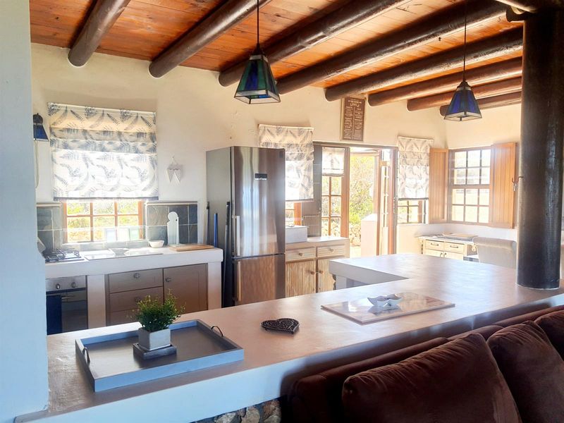 Nature-Embraced Coastal Cottage in Eco Estate - Photo 8