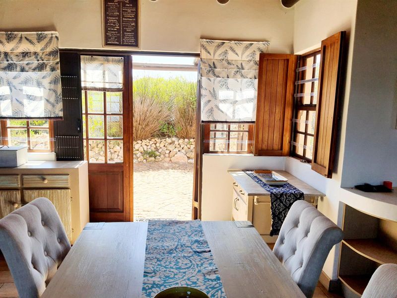 Nature-Embraced Coastal Cottage in Eco Estate - Photo 7