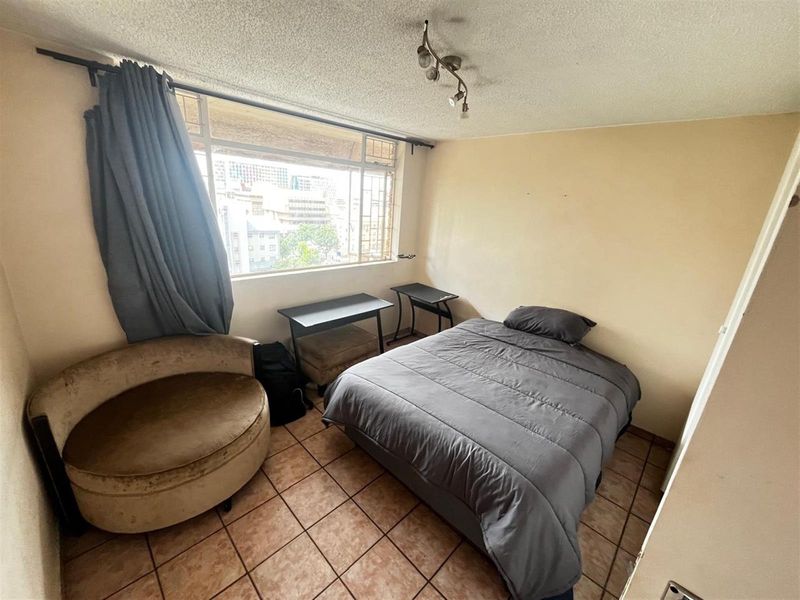 ! ! ! CALLING ALL INVESTORS ! ! !Student Apartment For Sale @ The Hatfield Square in Pretoria - Photo 8