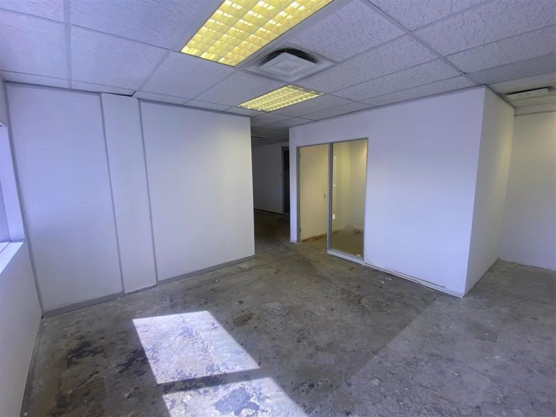 Office To Rent in Cape Town City Centre, Cape Town - Photo 7