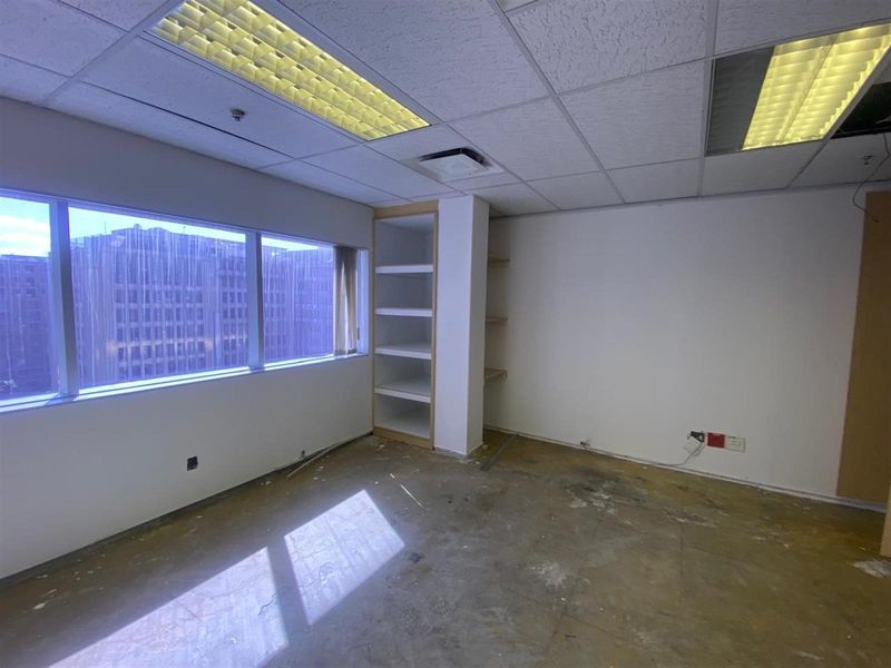 Office To Rent in Cape Town City Centre, Cape Town - Photo 3