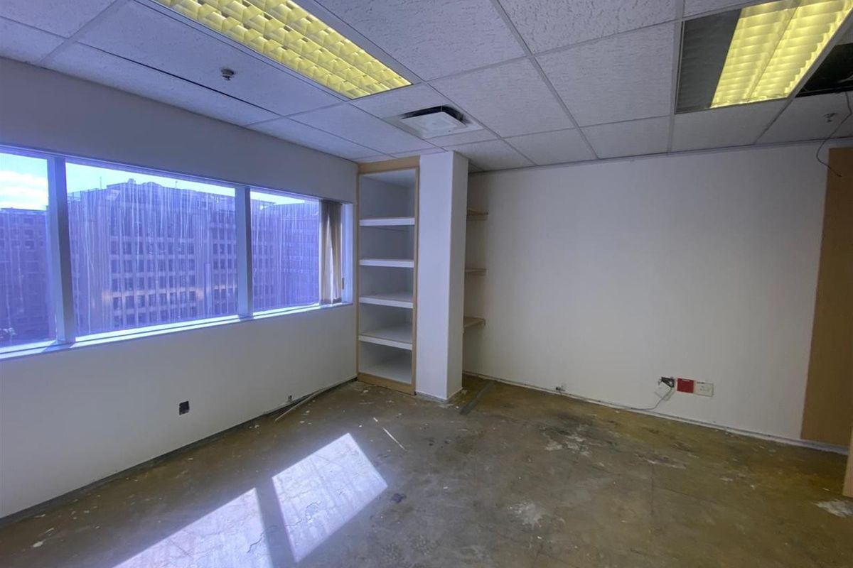 Office To Rent in Cape Town City Centre, Cape Town - Photo 3