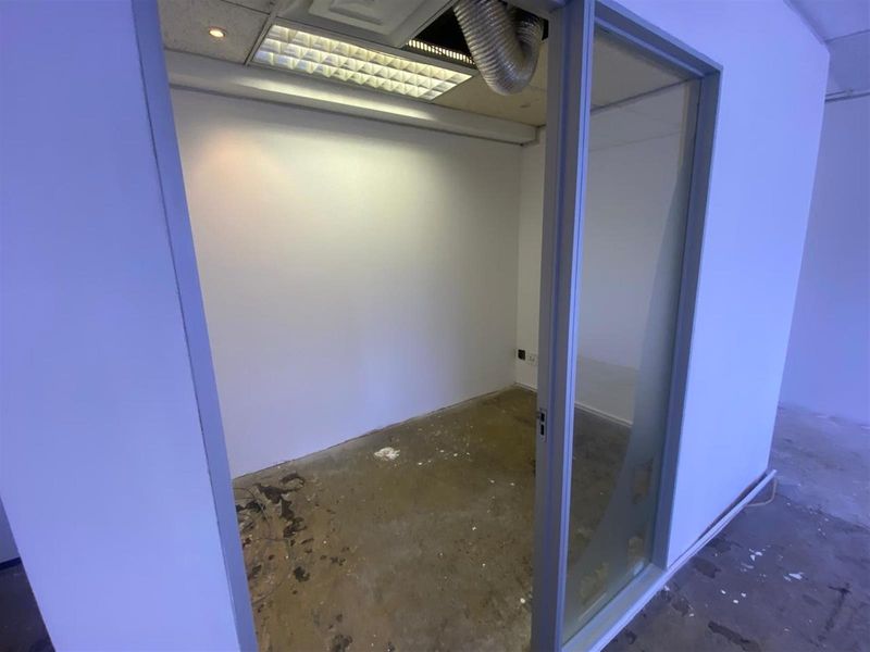Office To Rent in Cape Town City Centre, Cape Town - Photo 9