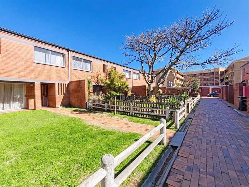Apartment Block For Sale in Milnerton Central, Milnerton - Photo 7