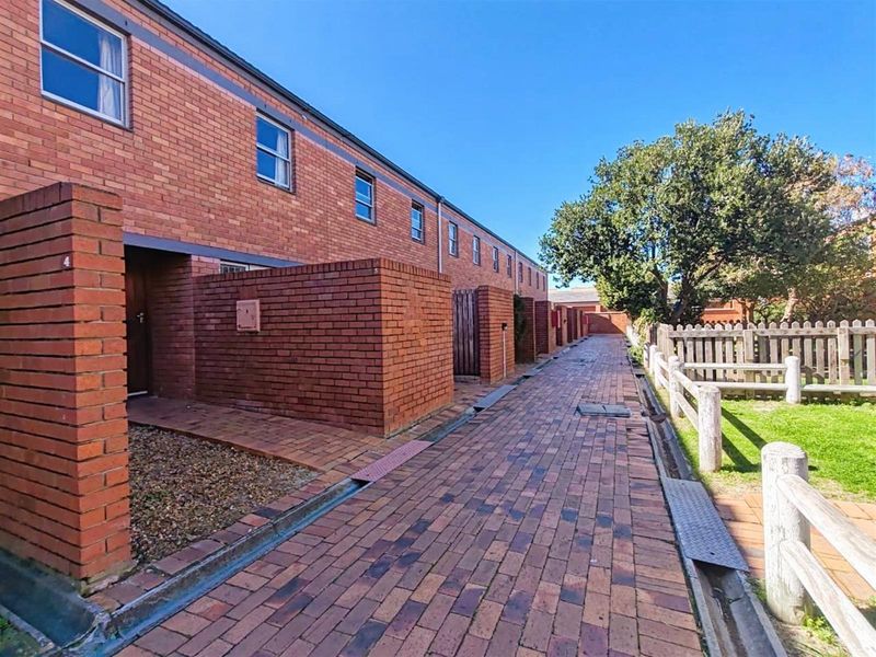 Apartment Block For Sale in Milnerton Central, Milnerton - Photo 3