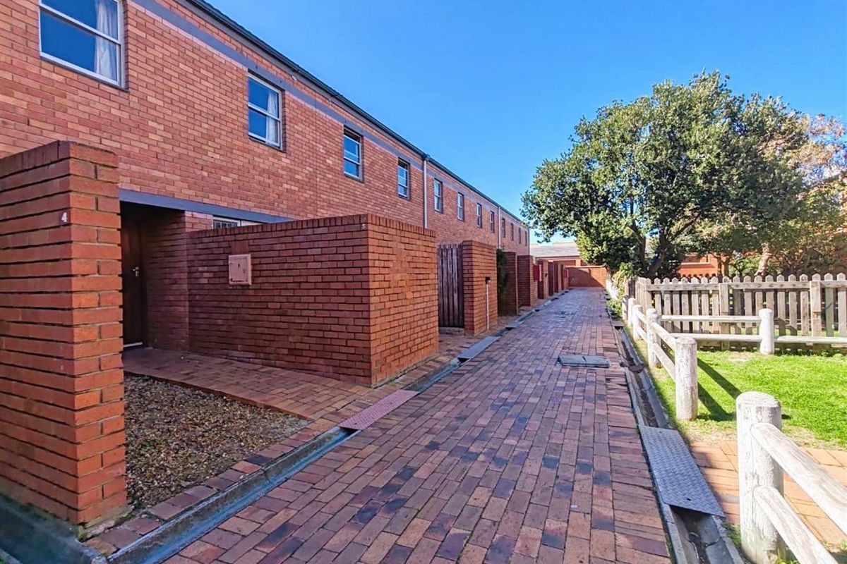 Apartment Block For Sale in Milnerton Central, Milnerton - Photo 3