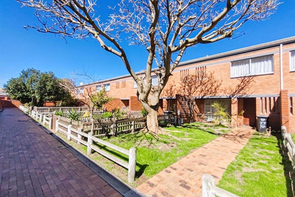Apartment Block For Sale in Milnerton Central, Milnerton - Photo 5