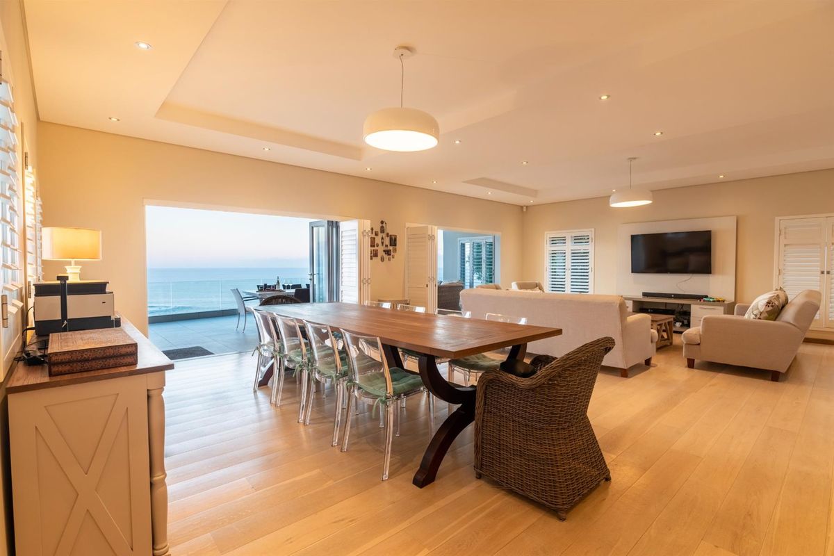 Luxury Family Home for Sale in Plettenberg Bay - Spectacular Ocean Views - Photo 5