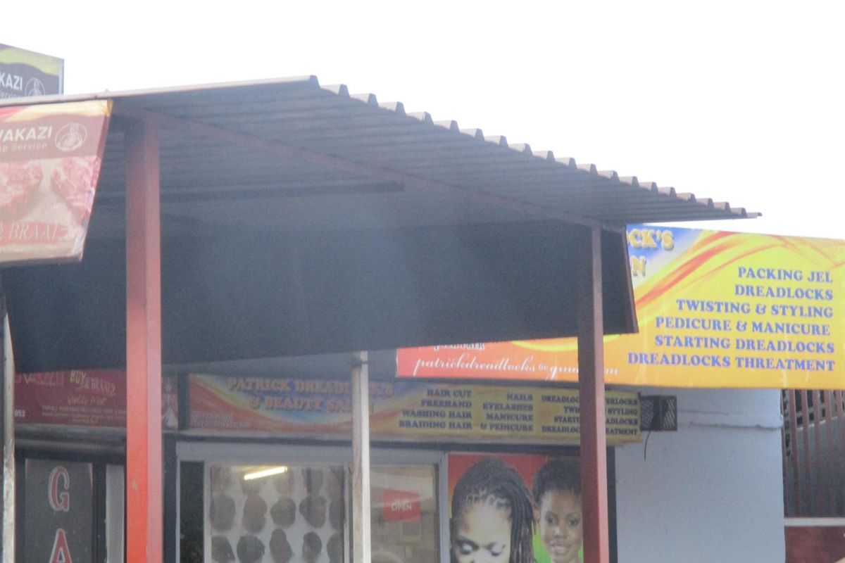 COMMERCIAL PROPERTY FOR SALE - KEMPTON CBD/Price Reduced - Photo 3